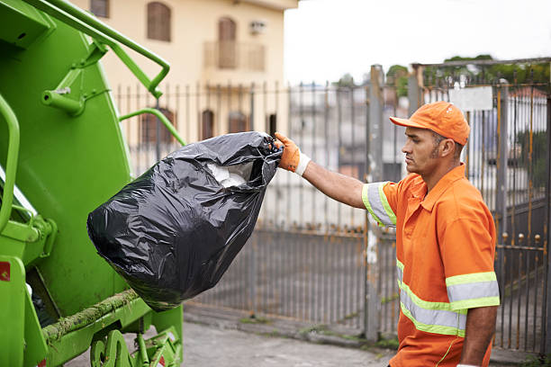 Best Junk Hauling Services  in Mirrormont, WA